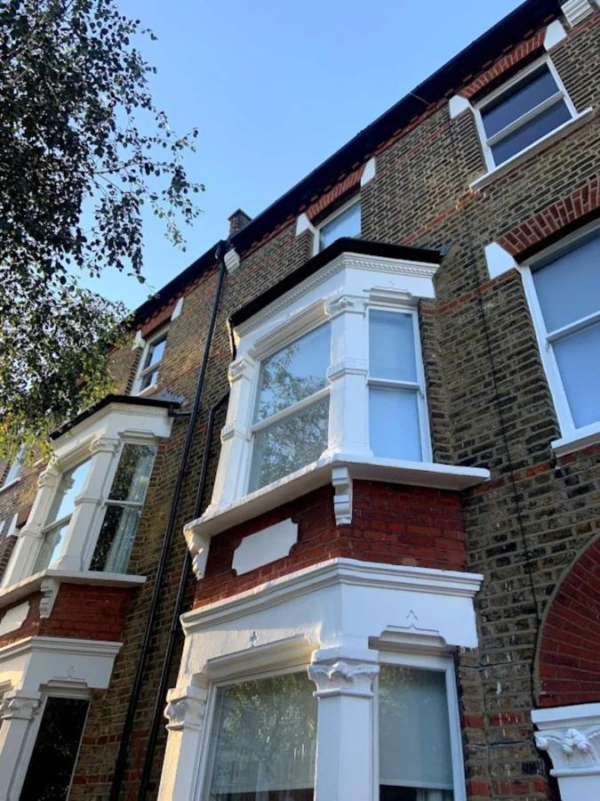 Lovely Spacious 1-Bedroom Flat In Tufnell Park Close To Central 런던 외부 사진