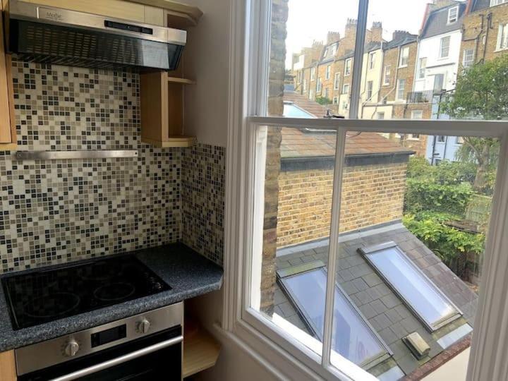 Lovely Spacious 1-Bedroom Flat In Tufnell Park Close To Central 런던 외부 사진